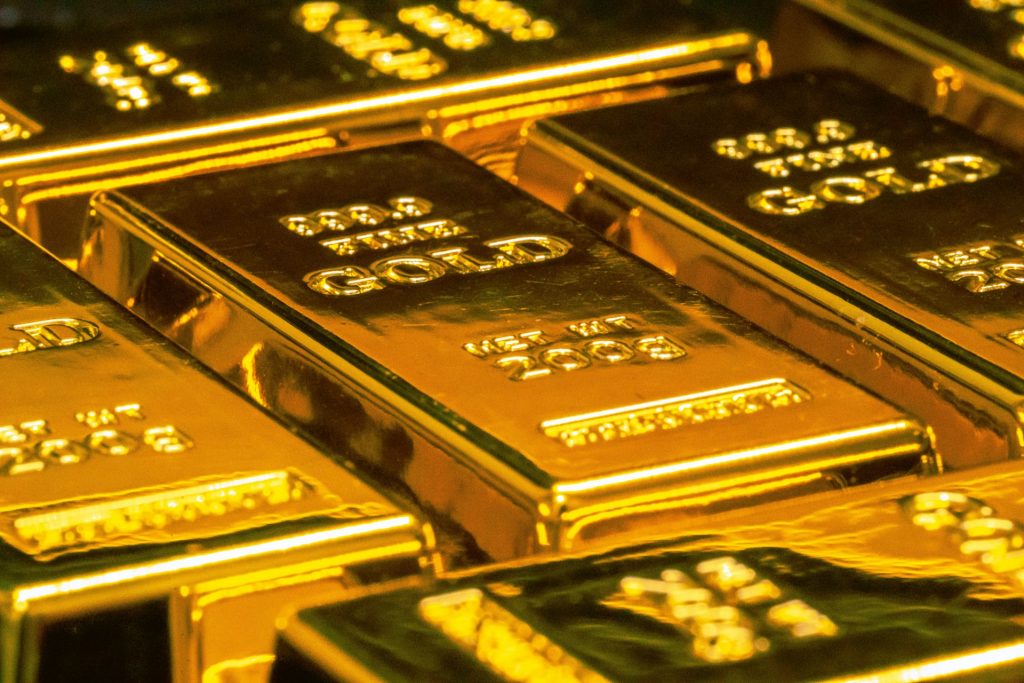 Gold at $2,900: Why Central Banks Are Buying at Record Pace in 2026